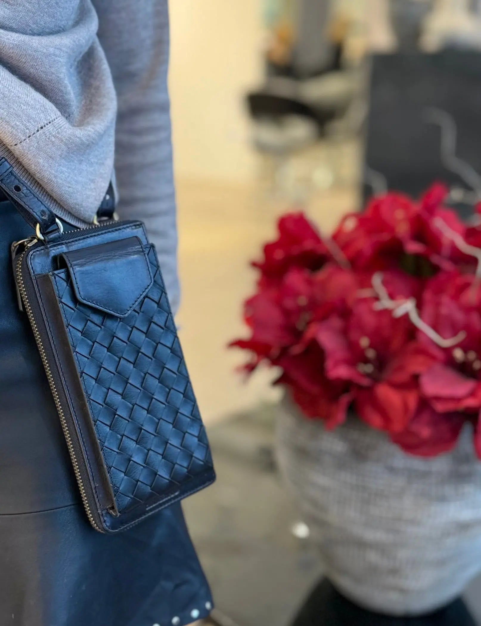Black Braided Mobile Bag and Wallet Hildebrand-swe