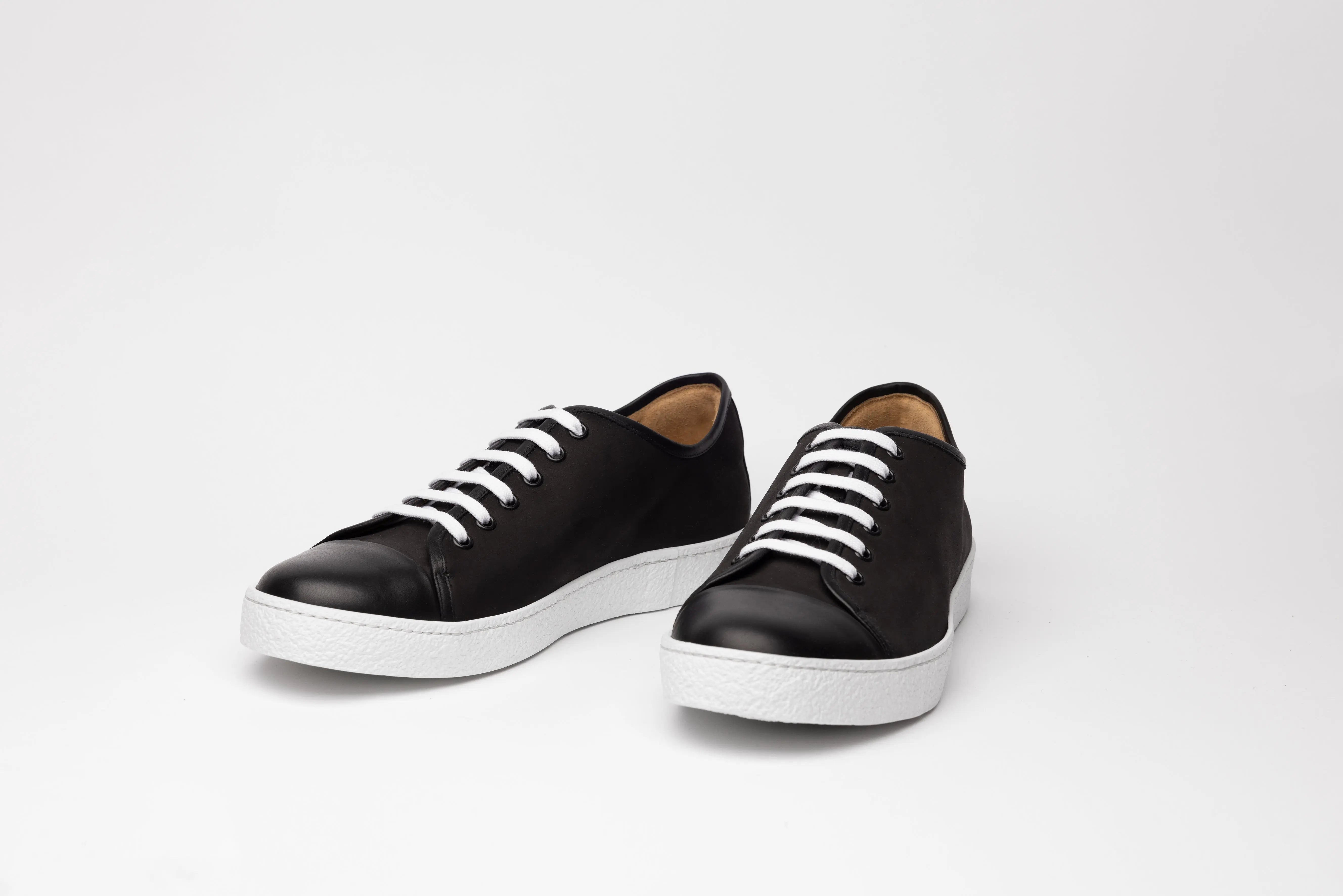 Men Orca Black Low Sneaker Hildebrand-swe
