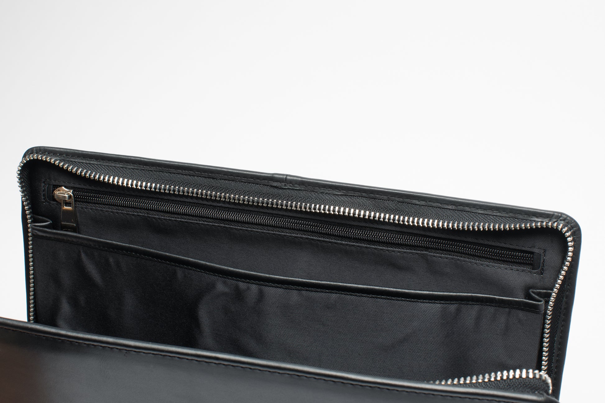 Leather Document Holder Black 14'