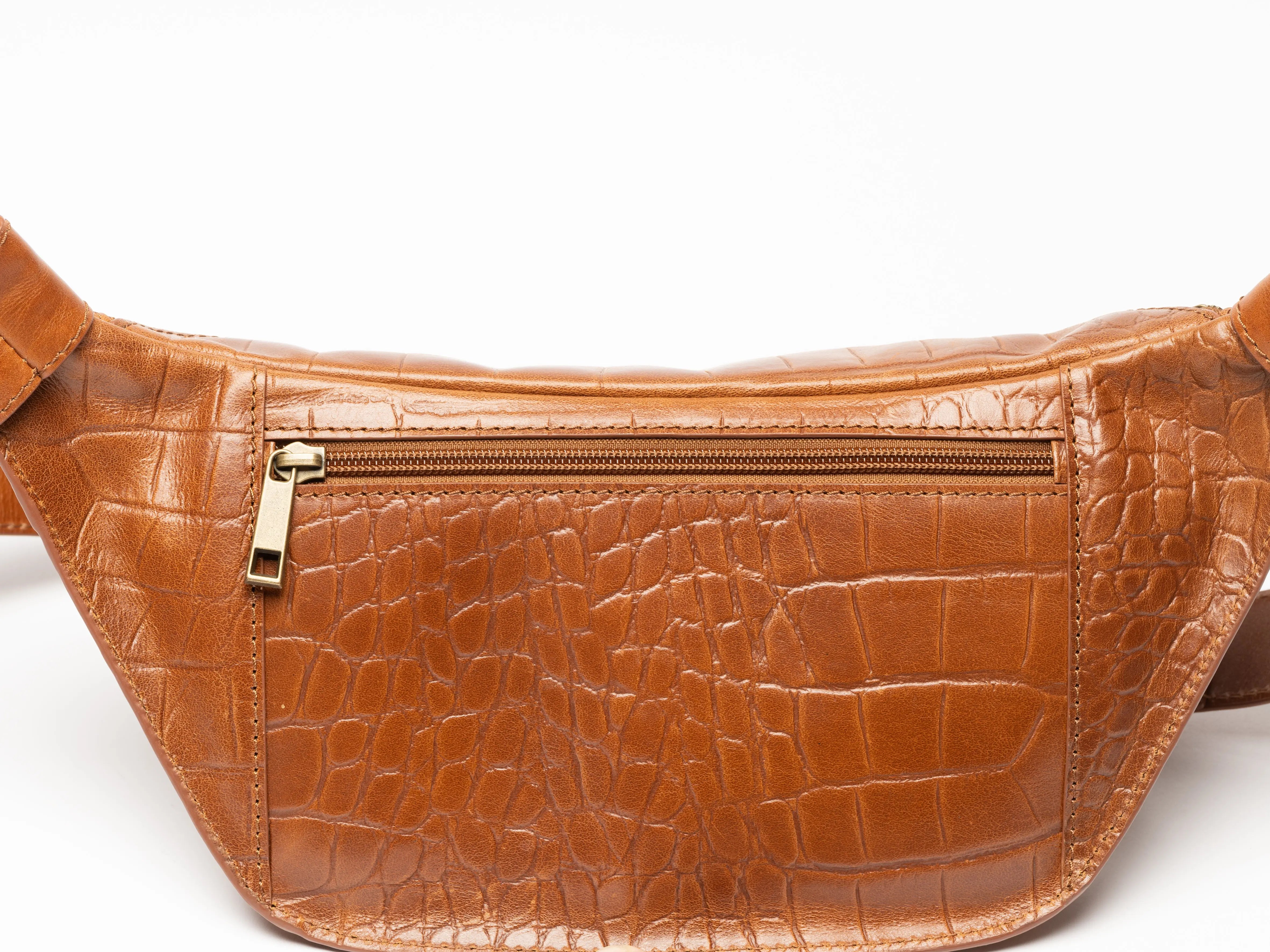 Leather Bum Bag Cognac Croco Hildebrand-swe