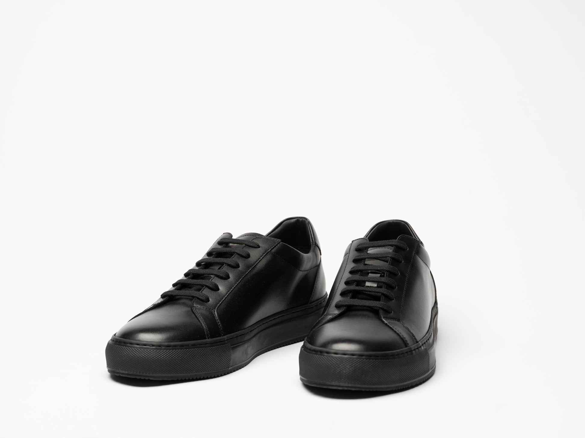 Män Kobe All Black Low Sneaker