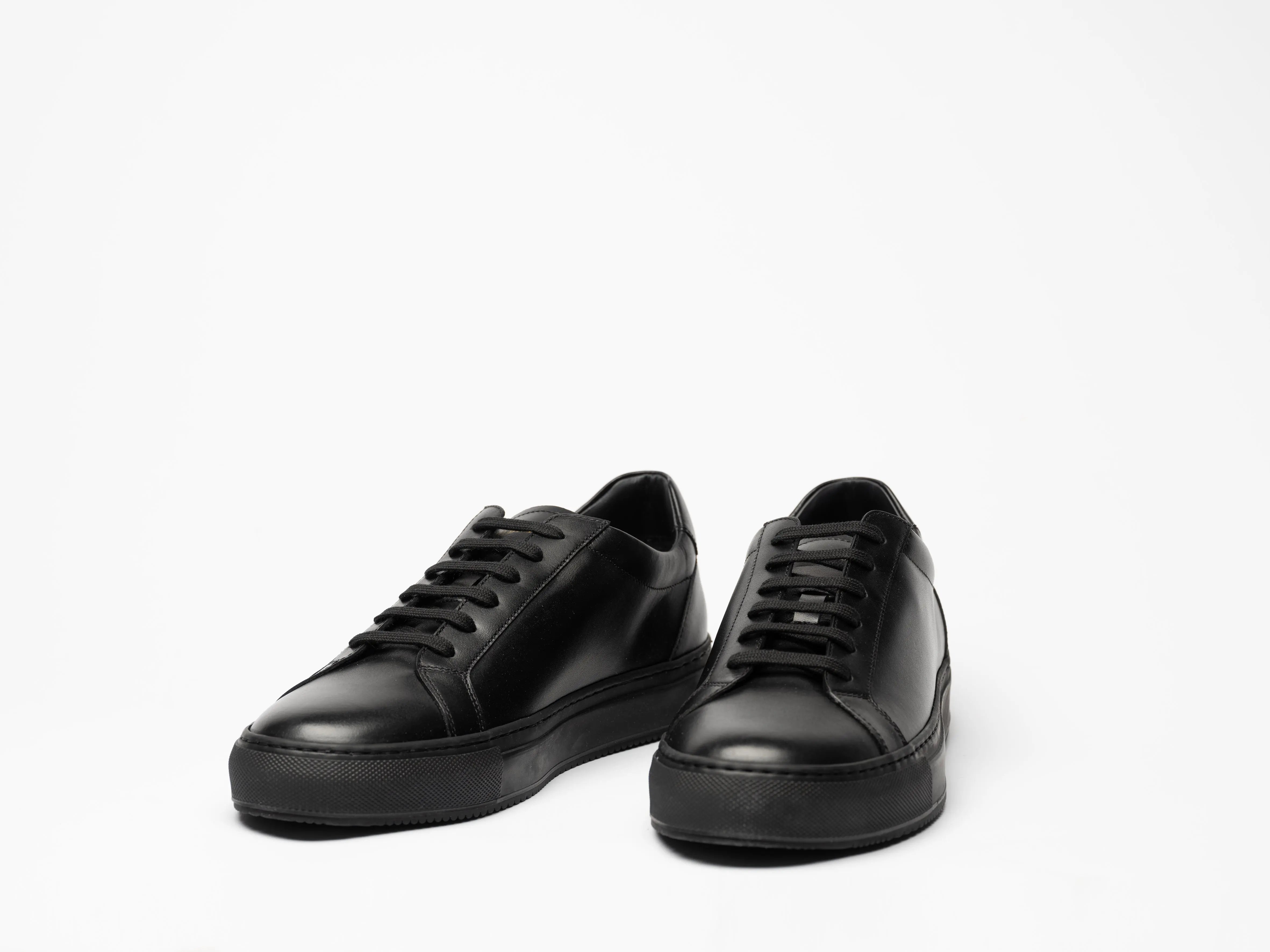 Men Kobe All Black Low Sneaker Hildebrand-swe