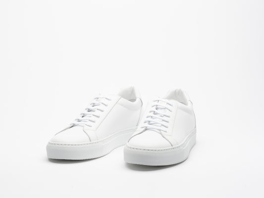 Women Kobe White Low Sneaker