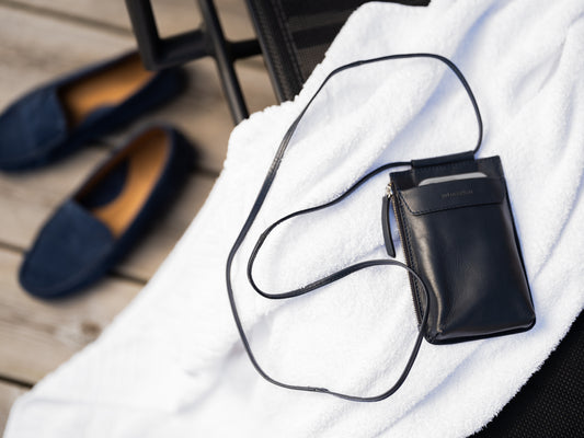 Mobiltelefonväska Mörkblå