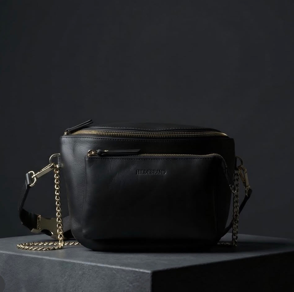 Marsupio da donna in pelle nera